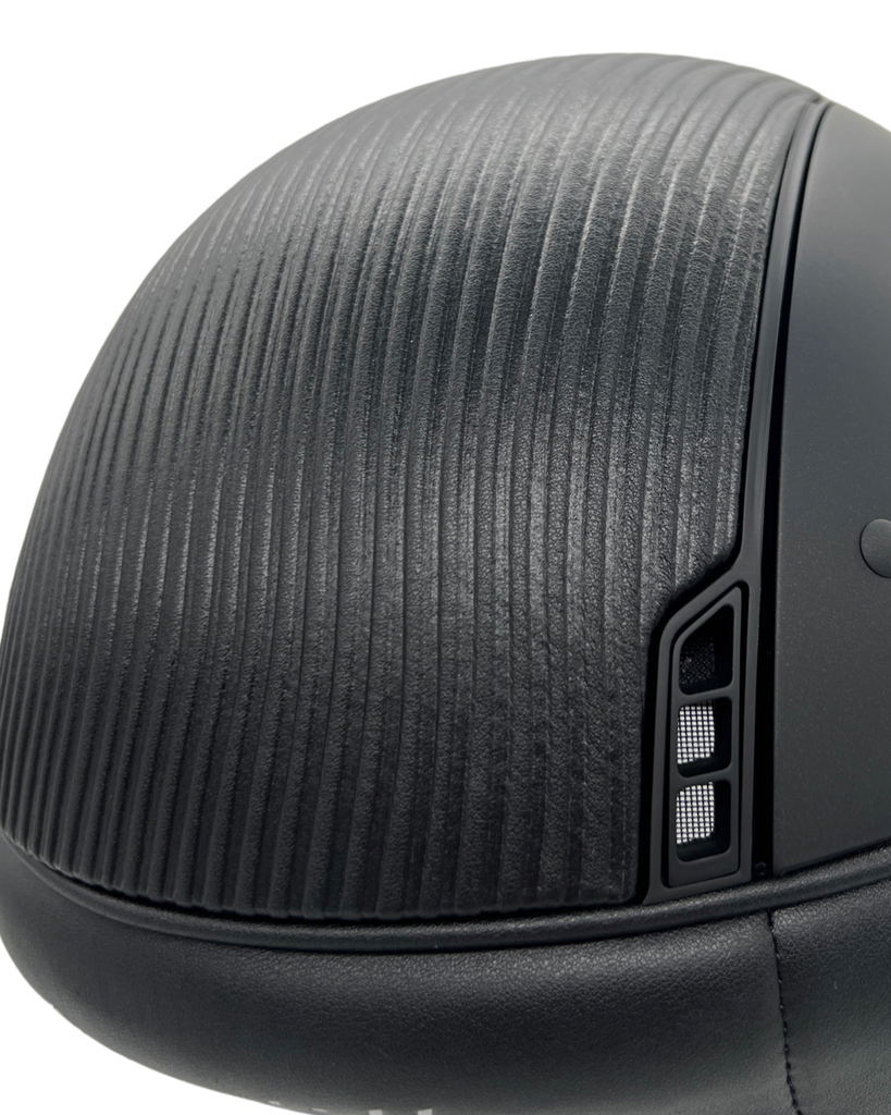 خوذة Samshield 1.0 Dark Line Shadowmatt ذات الجزء العلوي المصنوع من الجلد